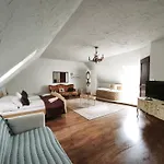 Lesence Major Panzió 3*