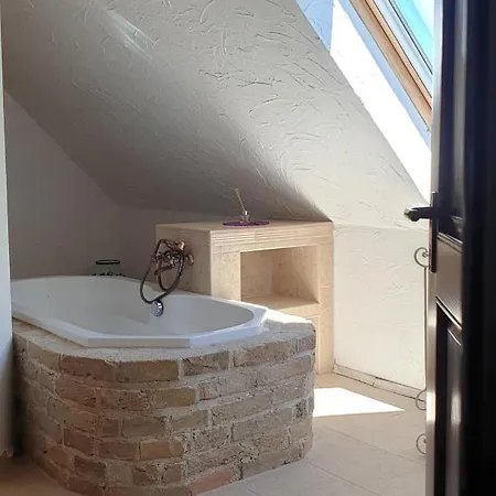 Bed & Breakfast Lesence Major 4*