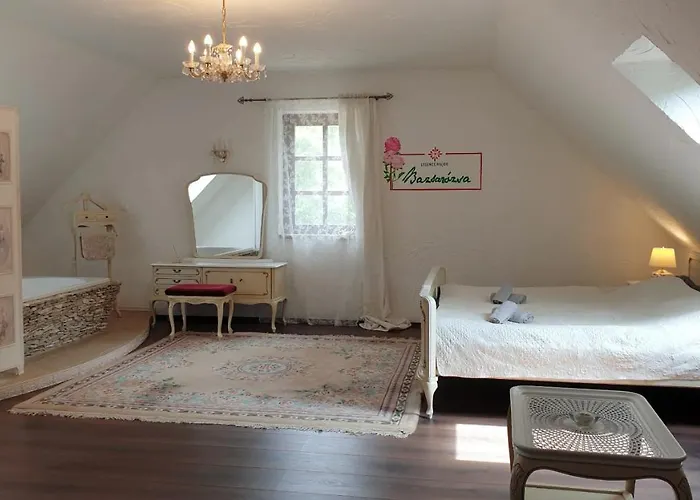 Lesence Major Bed & Breakfast Lesencetomaj