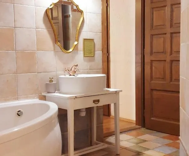 Lesence Major 4* Lesencetomaj