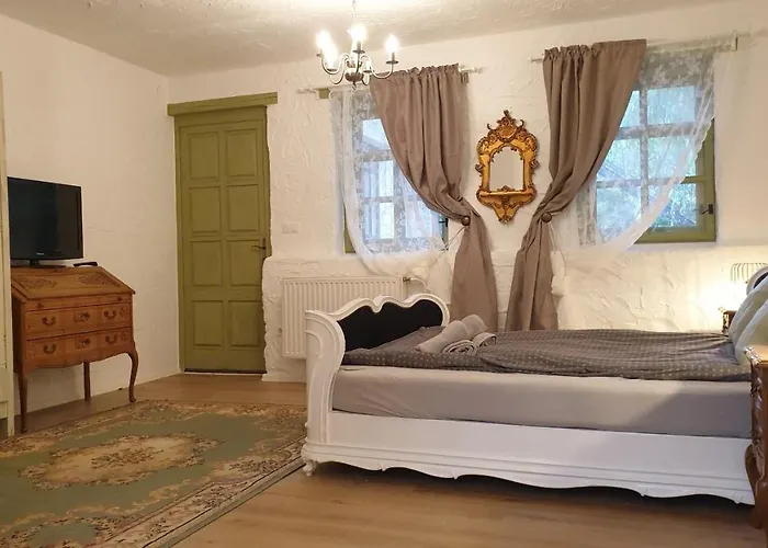 Lesence Major 4* Lesencetomaj